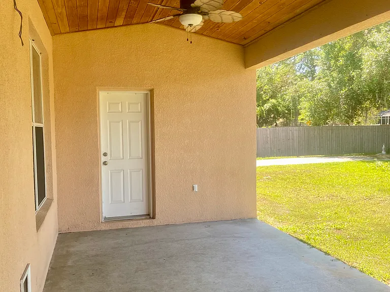 2290 Emperor Dr — Photo 23