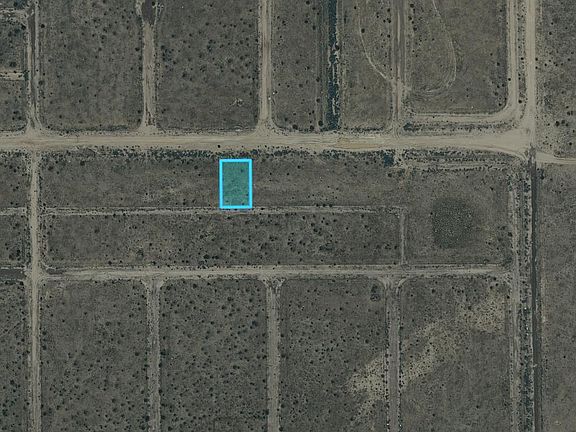 4th image of 7 Forest Blvd