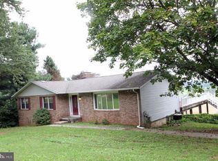 629 Jasontown Rd, Westminster, MD 21158