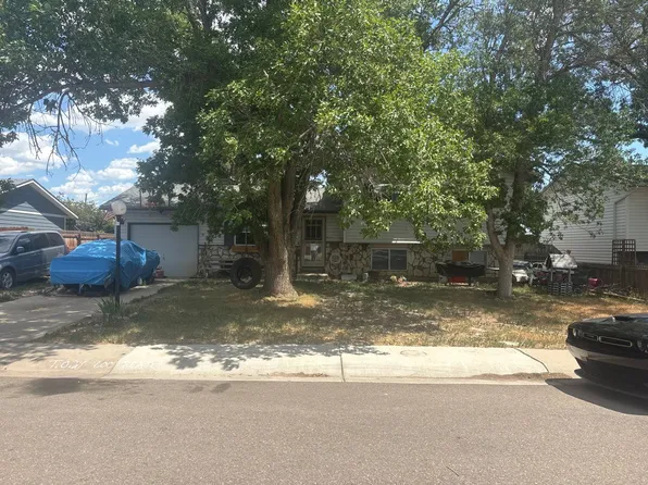 7726 Ivy Ln, Wellington, CO 80549