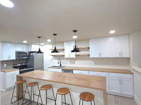 3624 Westwood Northern Blvd, Cincinnati, OH 45211
