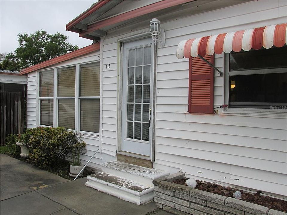 1st image of 115 52ND AVE BOULEVARD W