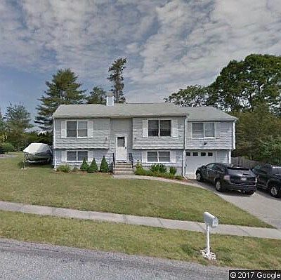 1st image of 77 Jennifer Dr