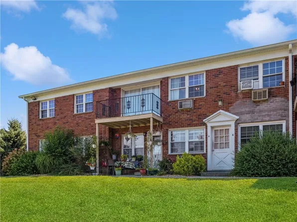 8 Colonial Road #4, Beacon, NY 12508