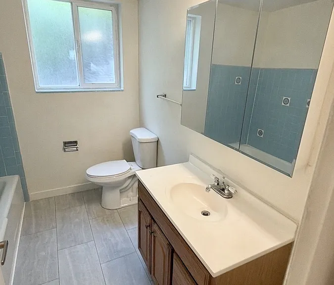 778 N 300 W #14 — Photo 10