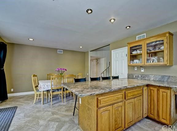 5th image of 1879 N Glenview Cir