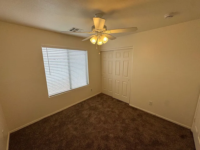 1225 W Darrel Rd — Photo 21