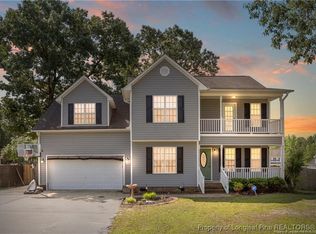 717 Lenoir Dr, Spring Lake, NC 28390