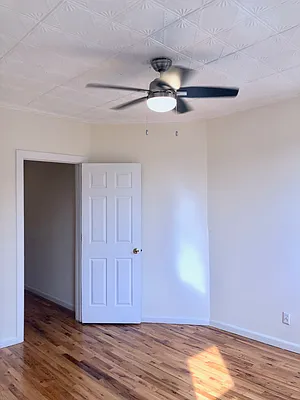 Rented by Garfield Realty  | media 13