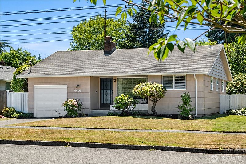 2nd image of 4608 N 25th Street