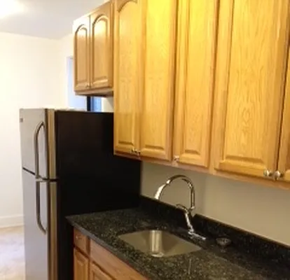 Rented by Quest Realty Sunnyside Corp | media 12