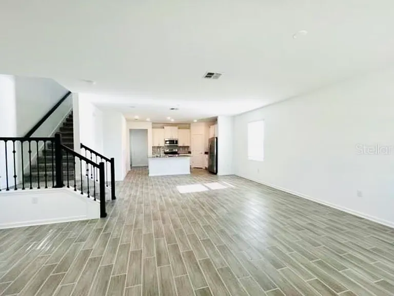 1409 Williams Rd — Photo 5