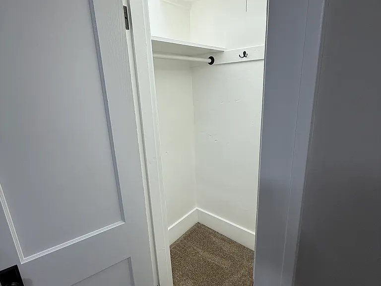 2235 S Shelby St — Photo 24