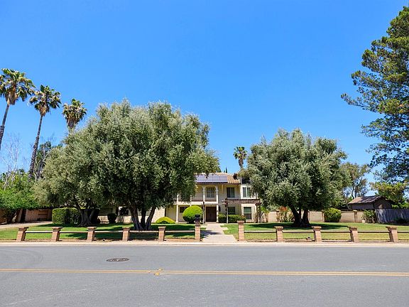 5th image of 4825 E Mosher Dr