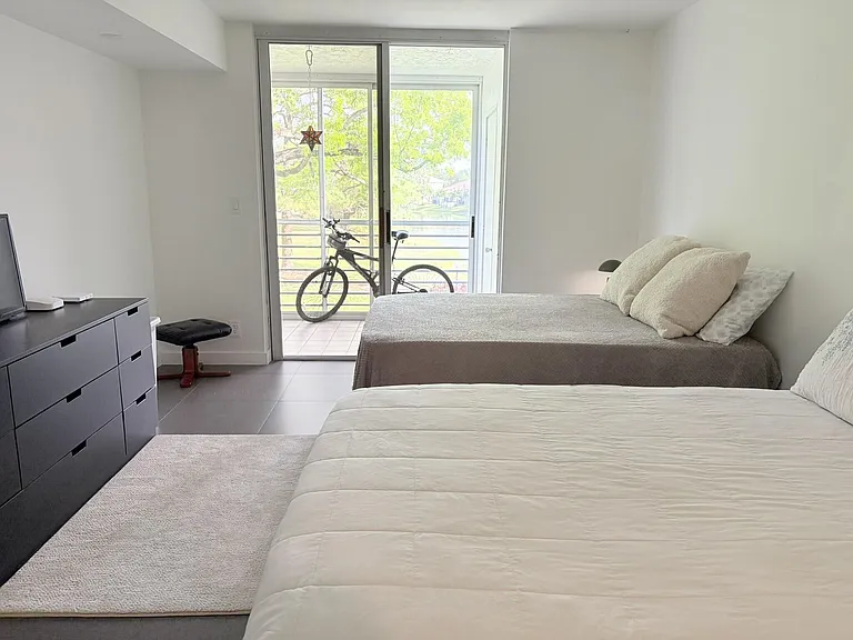 3503 Oaks Way #202 — Photo 15
