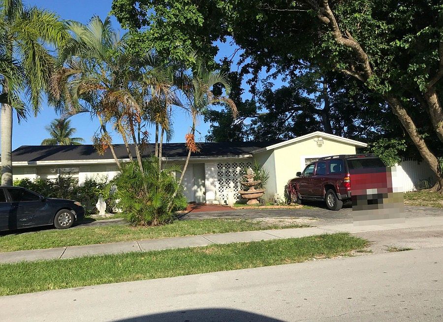 1st image of 1400 SW 34th Ave