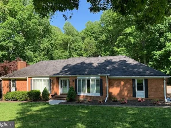 3910 Walt Ann Dr, Ellicott City, MD 21042