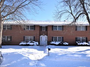 1260 Cumberland Trl APT A, Oshkosh, WI 54904