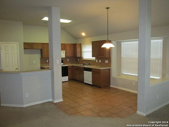 2nd image of 2603 Redland Point
