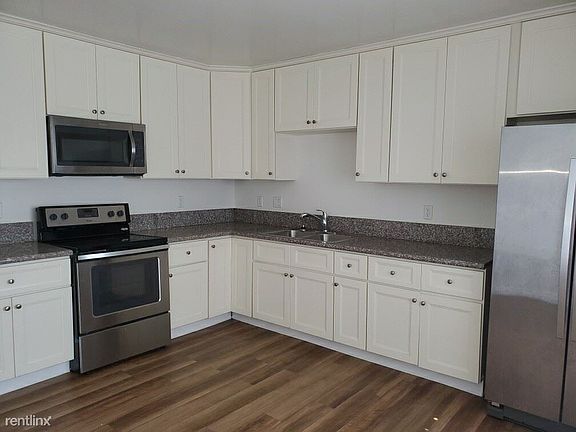 Alondra kitchen pic 2