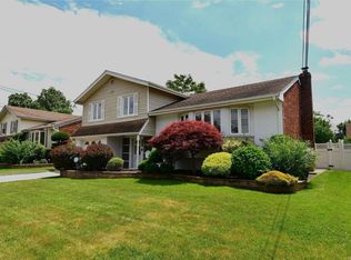 1262 Village Ave, Baldwin, NY