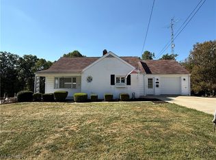 737 Sunset Dr, Lisbon, OH
