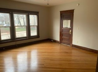 306 N Center St #1S, Joliet, IL 60435