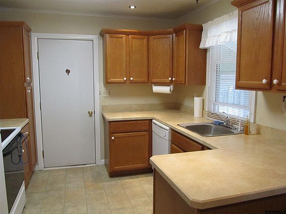4th image of 29 Shippey St