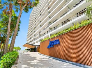 200 SE 15th Rd APT 3F, Miami, FL 33129