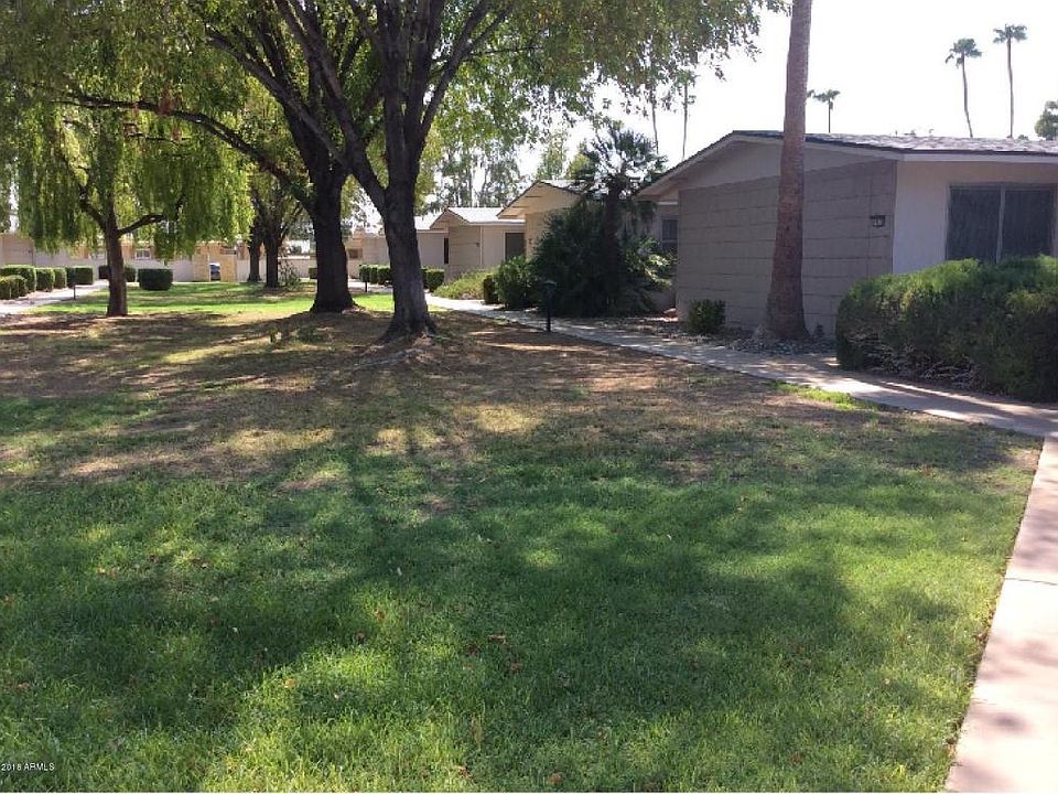 1st image of 10626 W Granada Dr