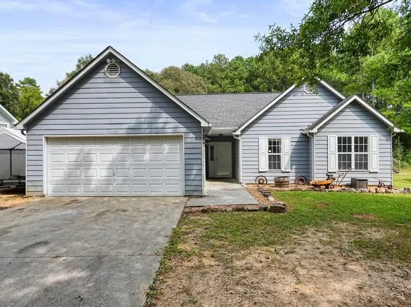 311 Buck Blvd SE, Calhoun, GA 30701