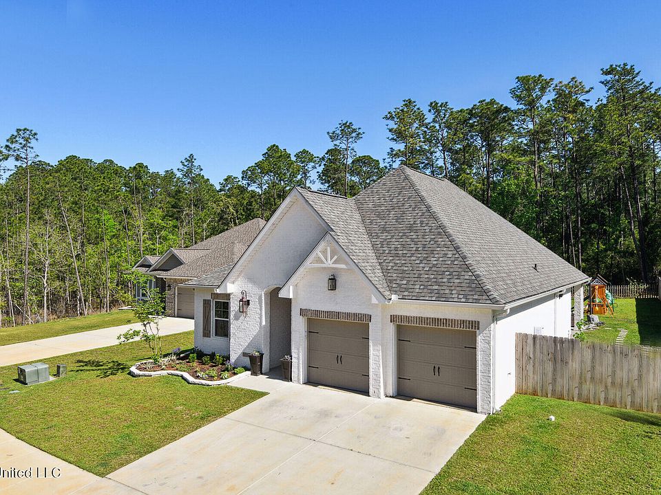 85009 Diamondhead Lakes Blvd, Diamondhead, MS 39525 Zillow