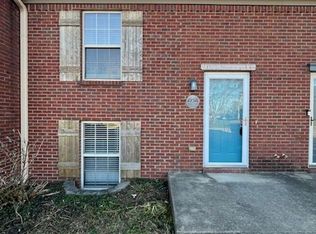 404 Platt Dr, Nicholasville, KY 40356
