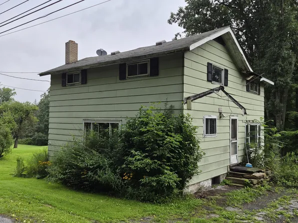 118 Shortcut Rd, Rockton, PA 15856