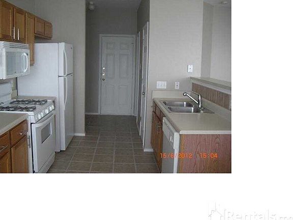 2nd image of 2851 Southampton Way APT B