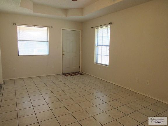 5th image of 325 Chico Blvd