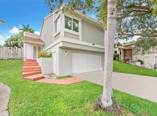 9901 SW 218th Ter, Cutler Bay, FL 33190