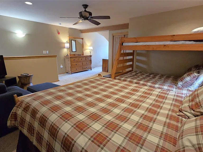 720 Lakepoint Dr #B6 — Photo 26