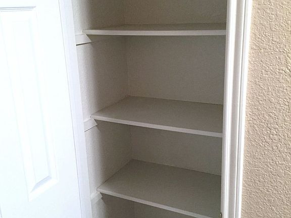 5th image of 4910B Heather Ln