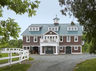 1 Hunt Dr #1, Dover, MA 02030