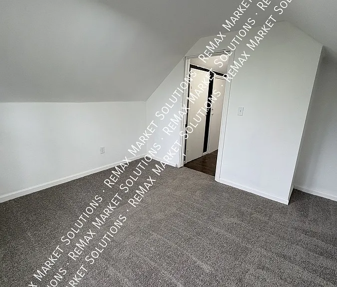 3366 E 130th St #3 — Photo 7