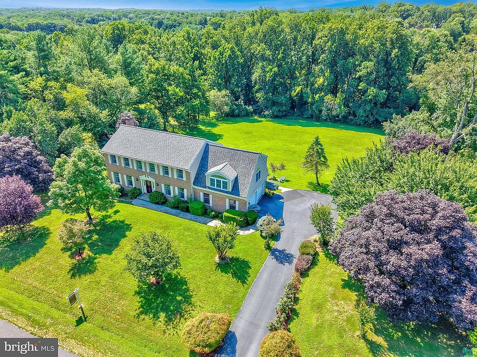 1st image of 10915 Belgravia Ct