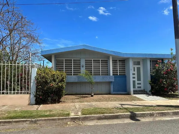 4 Geminis Rd, Arecibo, PR 00612