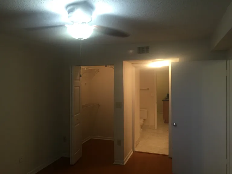 2880 N Oakland Forest Dr #110 — Photo 19