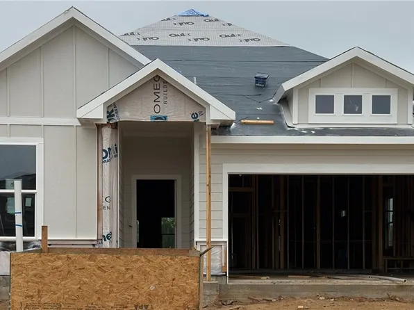 5512 Harriet St, Bryan, TX 77807