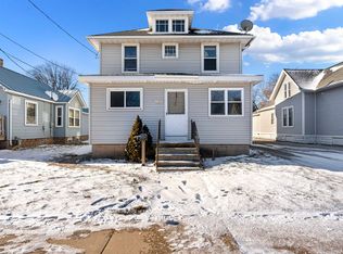 1124 Doty St, Green Bay, WI 54301