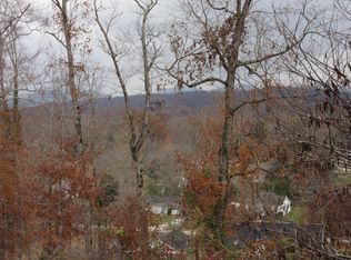 1028 E Tri County Blvd, Oliver Springs, TN 37840