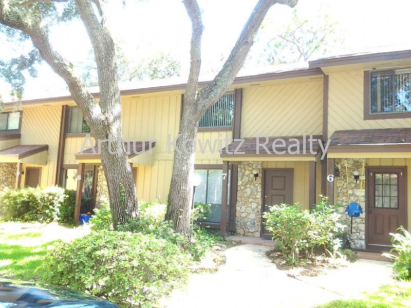 1st image of 7 Glenarbor Park
