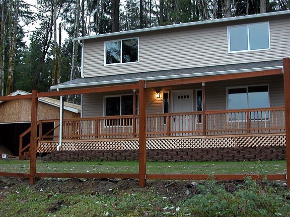 Wonderful detached garage to store all the toys!