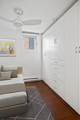 5th image of 4427 Purves St APT 3F